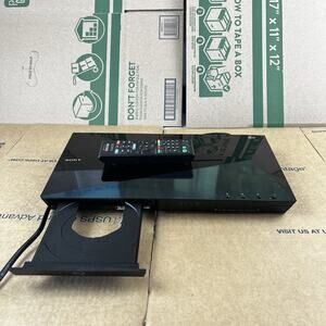 Sony Blu-ray\DVD Player. BDP-BX510. 3-D. Smart. W/Remote. Tested\Working F8
